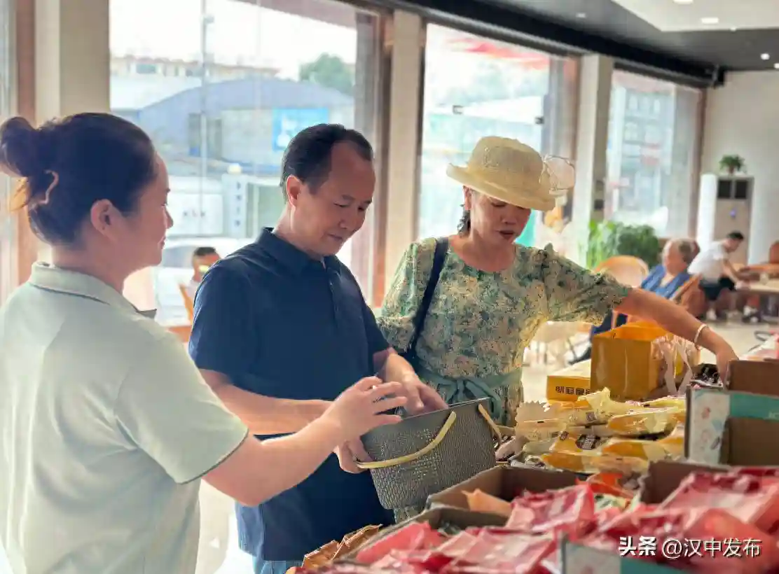 仙毫茶酥、山茱萸月饼等，汉中特色月饼上新！你最pick哪款？