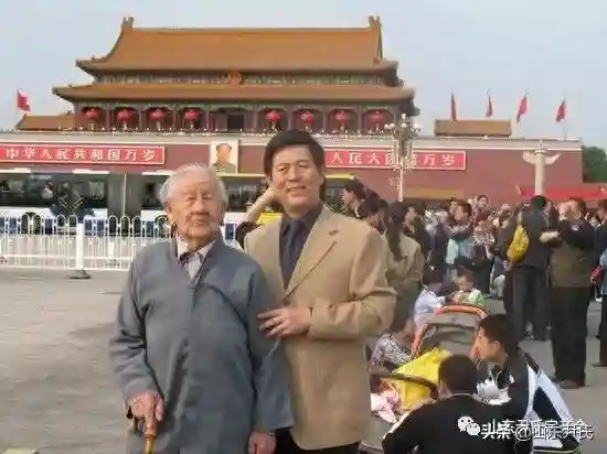 尹佐华--山东滨州学院音乐系主任、教授