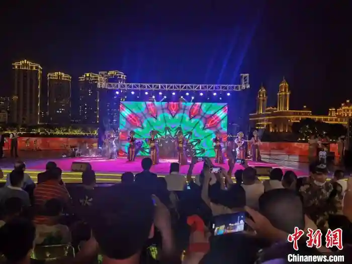 海内外福州乡亲“闽江之心”共享歌舞美食盛会
