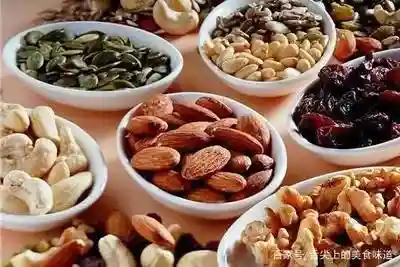 《舌尖上的轻盈，减肥时光的美食私语》