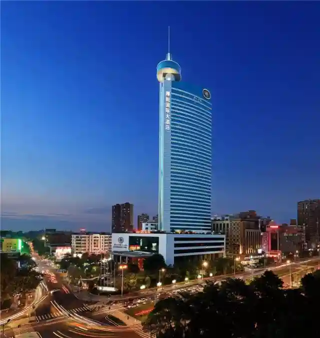 东莞厚街这家国际大酒店的冷餐会：2大2小会让你不经意说“好抵”