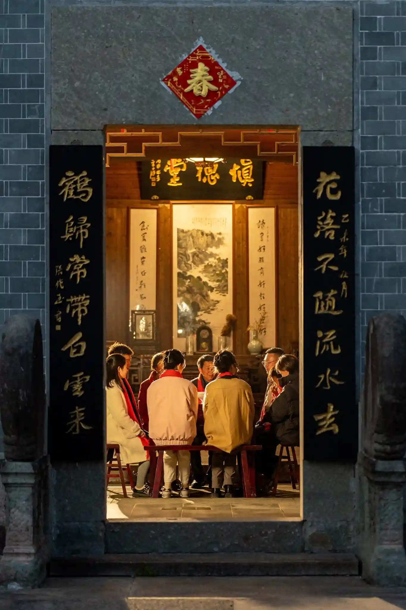 小调查｜从童年记忆到而今改变：00后眼中的各地春节民俗