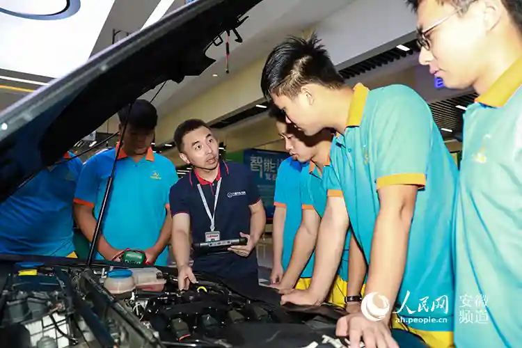 中国东方教育：坚持“学以致用”办好“就业教育”