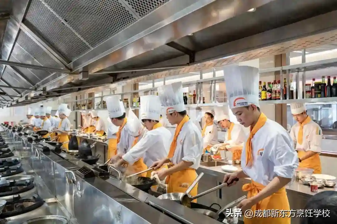 快来领取成都新东方高级技工学校学生的就业秘籍吧