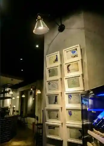 一家小甜品店，居然有十三个蓝带厨师！