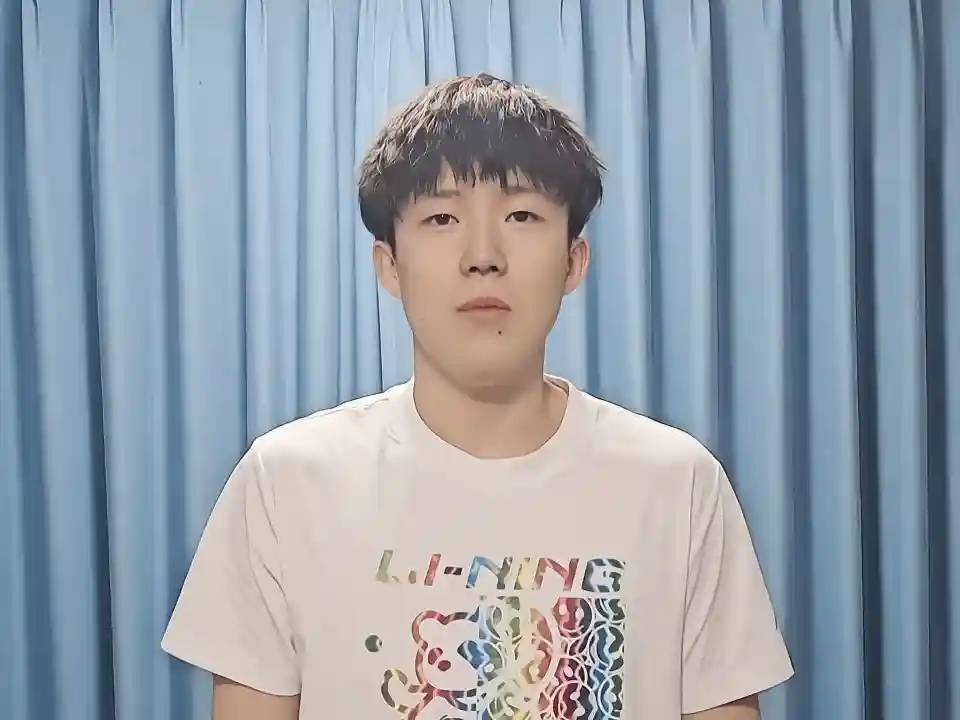 莎头情景剧：（149）今天带着我给阿姨买的糕点