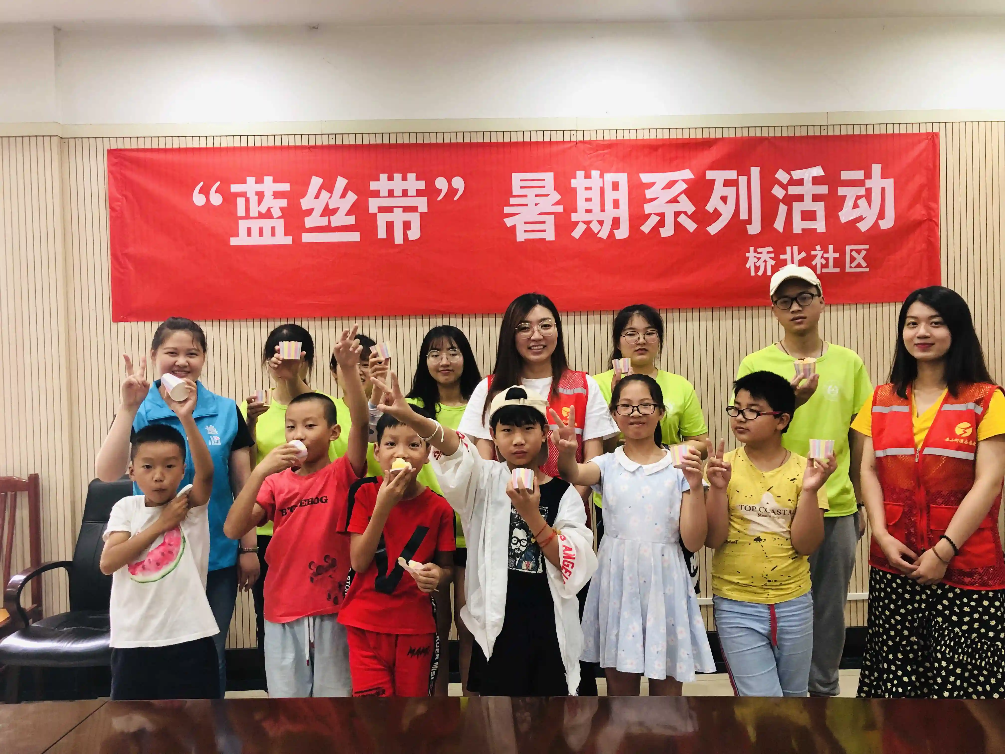江北新区桥北社区暑期“大手牵小手 欢乐在其中”DIY烘焙课堂