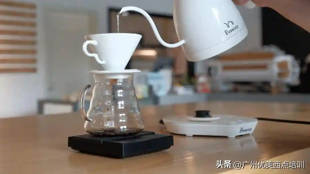 手冲咖啡入门｜快来签收初冬第一杯咖啡